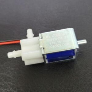 [2개구성] DC12V 소형 미니 마이크로 솔레노이드밸브 2위치 3방 티앤디 아두이노 산업용품 EWD5FD16