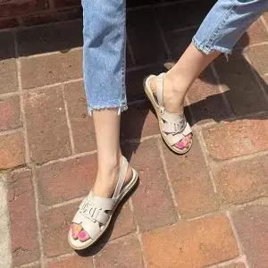 [에이치플러스몰]소가죽 버클 스트랩 캐주얼 로우힐 여성 샌들 슬리퍼 6SS