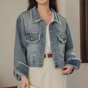 [의류] 여자 레트로 연청 사이드포켓숏탑 스탠다드 데님재킷