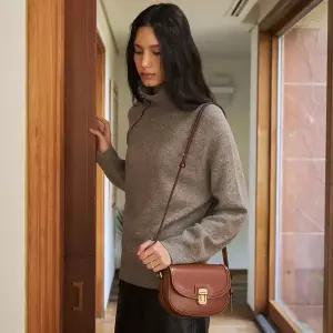 [조이그라이슨](강남점)세렌디피티 크로스바디 미디움 LW2SA1820_FE