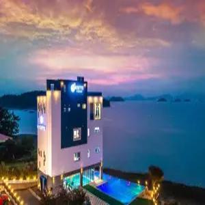 [전남 펜션] 여수 스테이낭만애견풀빌라 (여수)