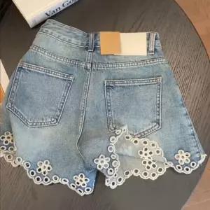 청반바지 데님 숏 팬츠 여성 여름 레이스 펀칭 3부