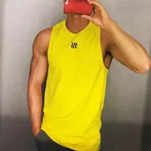 헬스 나시 피트니스 트레이닝 운동복 남성 헬스 민소매 웨어 슬리브리스 기능성 나시티 머슬핏 티셔츠