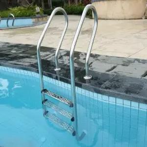 수영장 계단 풀빌라 발판 사다리 펜션 펜스 야외 정원 리조트 수심 간이 매립형