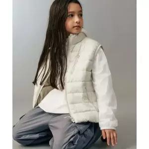 무신사스탠다드 키즈 시티 레저 하이넥 라이트 패딩 베스트 스톤 화이트 1677306