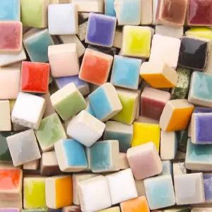 PINUO KE 200개 / 200g 정사각형 모양 0.4x0.4인치 세라믹 모자이크 타일 공예용 프로젝트용 컬러