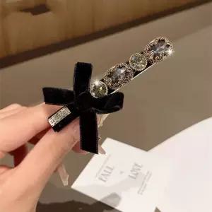 벨벳 큐빅 라인스톤 앞머리 옆머리 집게핀 머리핀