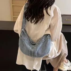 여자 캐주얼 외출 끈 조절 가능 데님 반달 스타일 청 크로스백 가방 캐주얼백 학생 보조