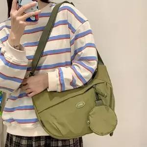 (색상 카키)여성 크로스 가방 가벼운 핸드폰 여행용 백 카키 크로스백 반달 데일리 반달백 캐주얼