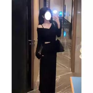 에네로 스커트 원피스 여사친 검정 롱 가을 조임 긴팔 슬림핏 오프숄더 하객 허리라인 UNO3