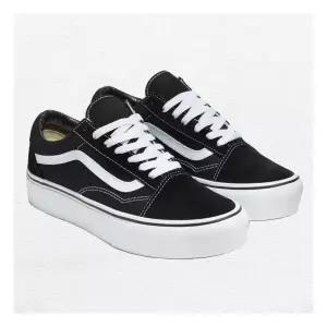 [반스]올드스쿨 플랫폼 VN0A3B3UY28