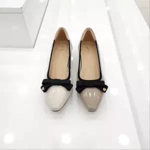 [탠디]by미셸 x25010 소가죽 소재 3cm굽 여성 앞 장식 펌프스 구두 cc1_CC