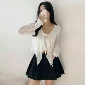 봉봉 리본 봄 프릴 브이넥 데일리 가디건 루즈핏 간절기 여름 바캉스 긴팔 20대 여성