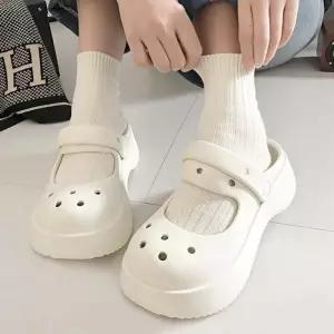 여름슬리퍼 키높이 유니크 슬리퍼 여름샌들 통굽 샌들 225-230mm