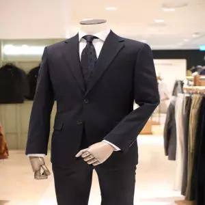 [BON]본 울혼방 스트레치 테일러드 슬림핏 스트라이프 네이비 수트 BN4FJA011