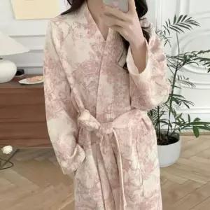 홈웨어 코크니앵 잠옷로브 누빔 가운 프로방스 여자실내복 남녀 집콕룩 편한 커플파자마 겨울 실내복