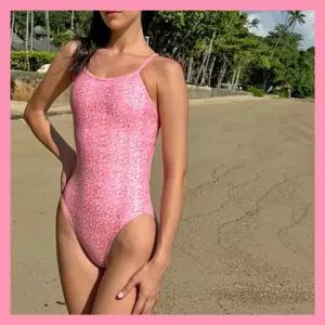 예쁜수영복 여자 강습 호텔 수영장 모노키니 펄샤인 핑크포일 플라워 정원 여성수영복 유니크