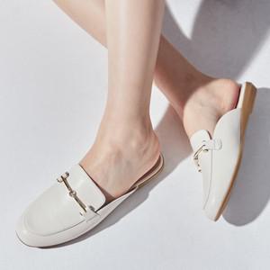 엠.무크 워너 소가죽 소프트 블로퍼 라이트베이지 516323905AQ