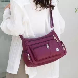 지퍼 숄더백 엄마 가방 할머니 중년 여성 크로스백