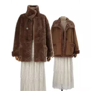 [하프클럽/쉬즈나인]제인 리버시블 양털 하프 무스탕