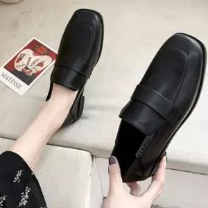 로퍼 캐주얼슈즈 플랫 드라이빙 여성 로퍼 사각코 슬립온 슬리퍼 데이트 블로퍼 사계절 구두 단화