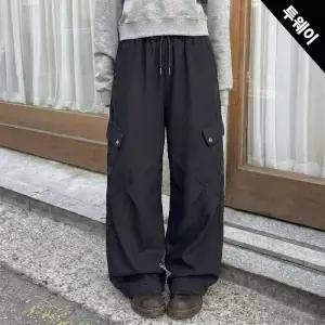 [올리비에스클로젯] 유틸리티 카고 와이드 밴딩 팬츠_O2603PT021A