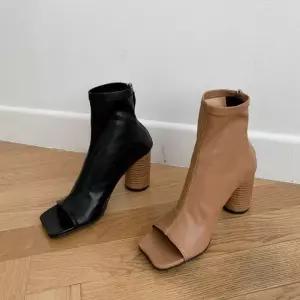 여성 토오픈 쓰미굽 쫀쫀스판 앵클힐 ZO-101