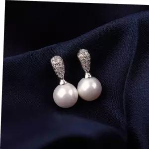 웨딩진주귀걸이 시후주얼리 실버925 시뮬럿다이아 핵진주 트라이앵글귀걸이 SS477E