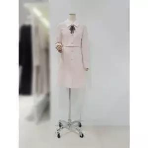 [갤러리아] [SOUP] 리본 브로치 카라배색 투인원형 원피스 SC3OPM0