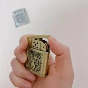호랑이각인 고급 기름 라이터 선물 수집