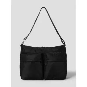 [에잇세컨즈] 고밀도 스퀘어 크로스백  블랙 (4563D2AM45)