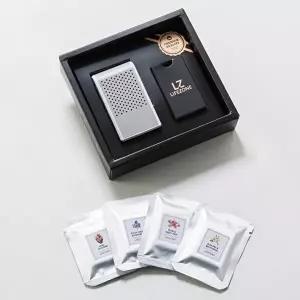 [셀러허브 생활리빙]선바이저 고체형 방항제 카드 마스크 수납 -  그레이