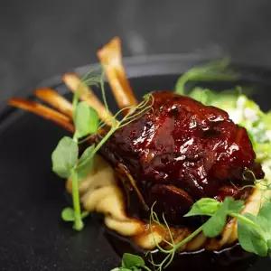 [돌핀양갈비] 숄더랙 원육 500g 뉴질랜드 어린양 양갈비