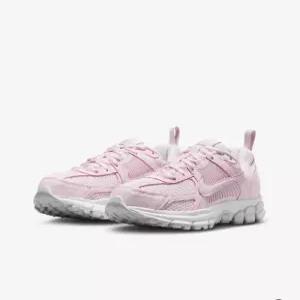 (국내매장판) 나이키 보메로 5 GS 딸기핑크 HF6998-600