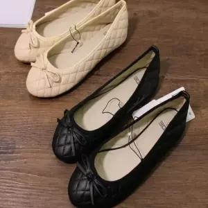 리본 무광 굽없는 편한 플랫슈즈 단화 퀼팅 단정한 플랫로퍼 여성플랫 플랫슈즈 여성단화