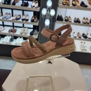 [하프클럽/엘칸토]엘칸토 HC10 켱량쿠션컴포트핑크샌들4cm LCWW54U52625