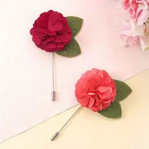 부토니에 블루밍 카네이션 3P 정장 브로치 감사 선물