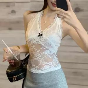 [신상오픈런]여성용 화이트 시스루 레이스 홀터넥 나시 (33650179)