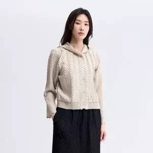 [플리츠미](대구신세계)셰브런 엠브로이더리 후드 자켓_PPJKF025026