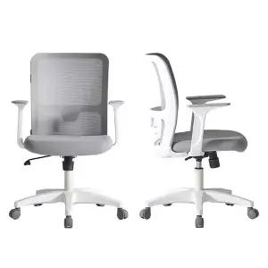 [인터데코]습도를 조절하고 냄새를 줄여주는 기능성 의자 TK127