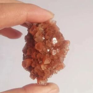 새로운 천연 희귀 오렌지 아라곤석 석영 광물 결정 클러스터 모양 거친 돌 네펠린 표본 치유 홈 장식