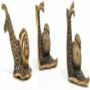 Gixemeva 작은 고체 황동 달팽이 피규어 3종 세트 - 귀여운 빈티지 코티지 코어 장식 테라리움 책상 책장