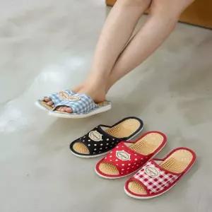 여성 체크 도트 지압 거실화 120349