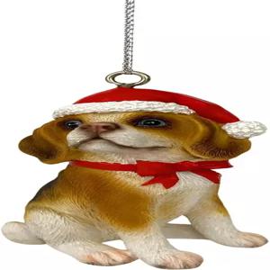 산타 모자로 강아지 피규어 크리스마스 장식을 디자인한 율리타이드