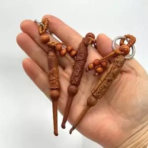 나무 귀이개 열쇠고리-WFGIPVX