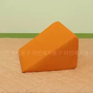 노인 환자쿠션 자세변환 욕창예방쿠션 장기요양보험 어르신간병