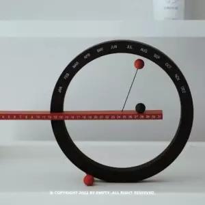 타임휠 캘린더 블랙/화이트 무브먼트 달력 장식품 서재 감성 소품 인테리어