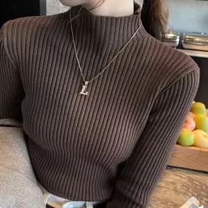 기본 여자셔츠 여성티셔츠 겨울옷 베이직 스웨터 골지 니트티
