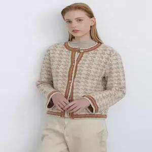 닥스 여성 24FW [클리어런스][울] 베이지 글리터 하운드투스 패턴 트위드 라운드넥 가디건 DLSW4DI81I2