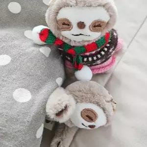 아트박스 알럽하우스 행운 나무늘보 인형 키링 세트 가방고리